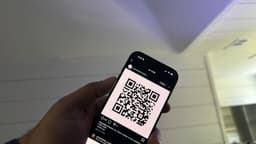 Qr code on phone