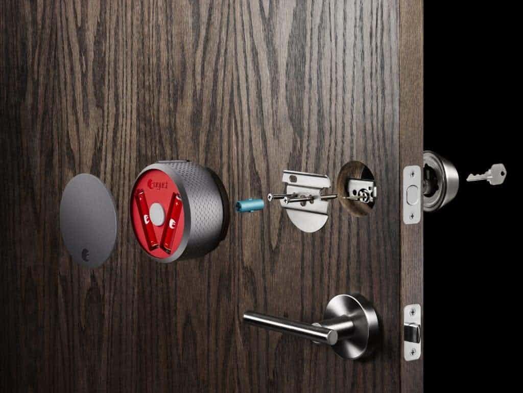 August smartlock installed on modern door