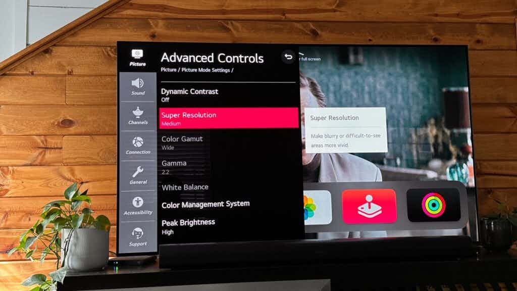 How to Change the Resolutions on LG TVs