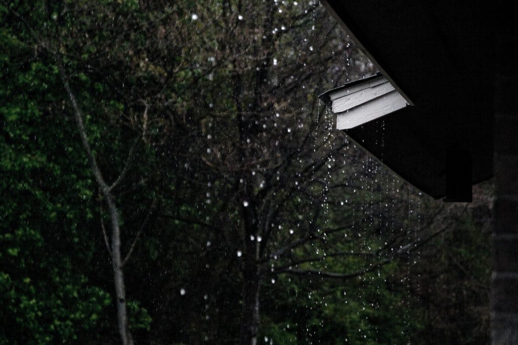rain on overhang