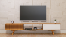 smart tv mounted on wall