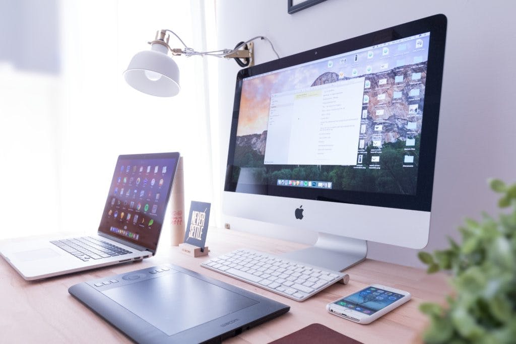 Macs and a graphics tablet