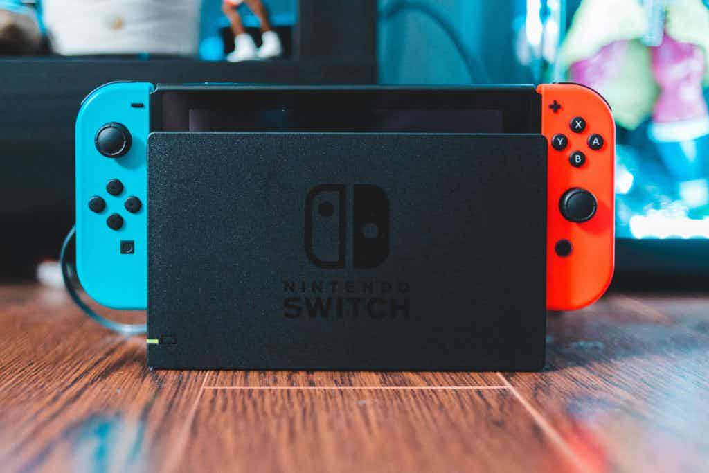 Nintendo Switch docked