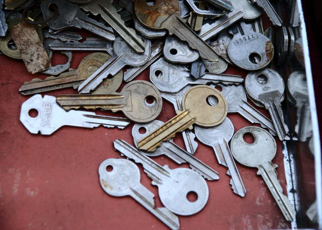 A pile of keys