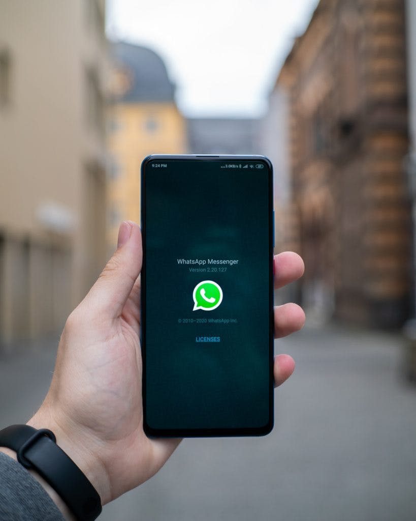 Can I Use WhatsApp And GB WhatsApp With The Same Number?