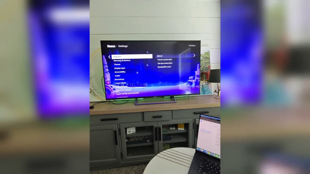 Roku Keeps Disconnecting from WiFi (Fix)