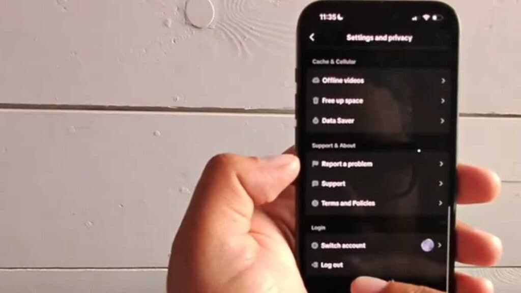 How to Log Out of TikTok on iPhone (2)