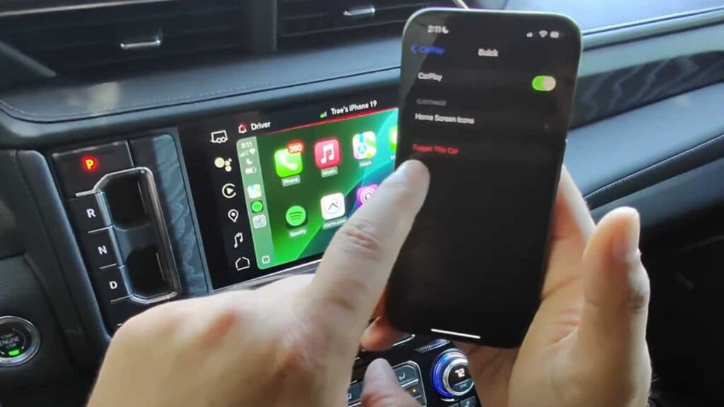 How to Remove a Phone from Apple CarPlay