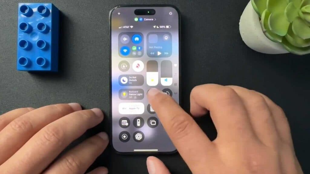How to Fix an iPhone Flashlight That is Grayed Out