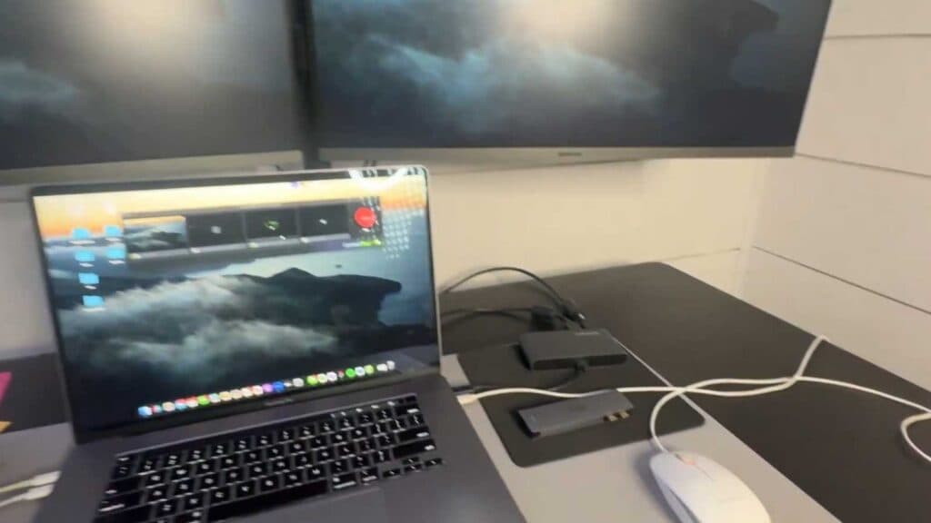 How to Connect and Arrange Dual Monitors on Your Mac