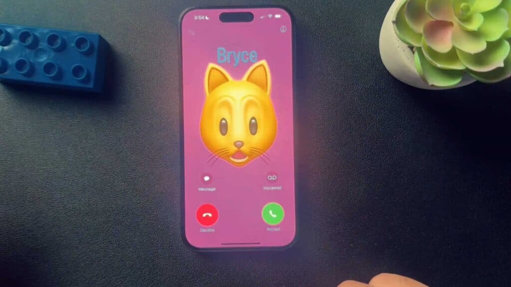 How to Change Incoming Call Display Style on iPhonev