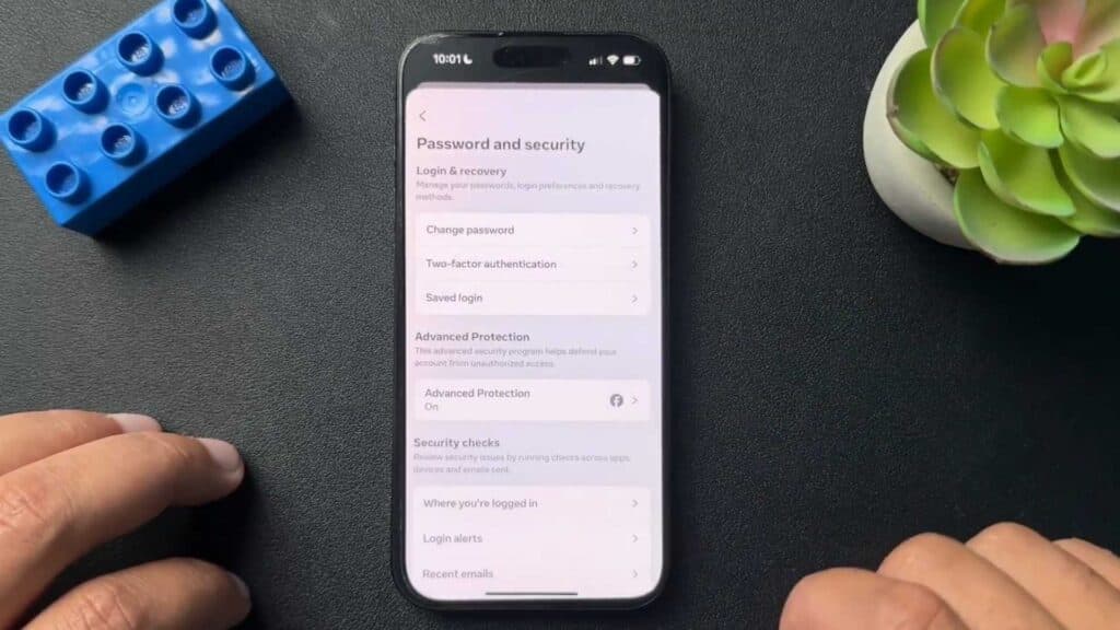 How to Change Your Facebook Password on Mobile and Desktop
