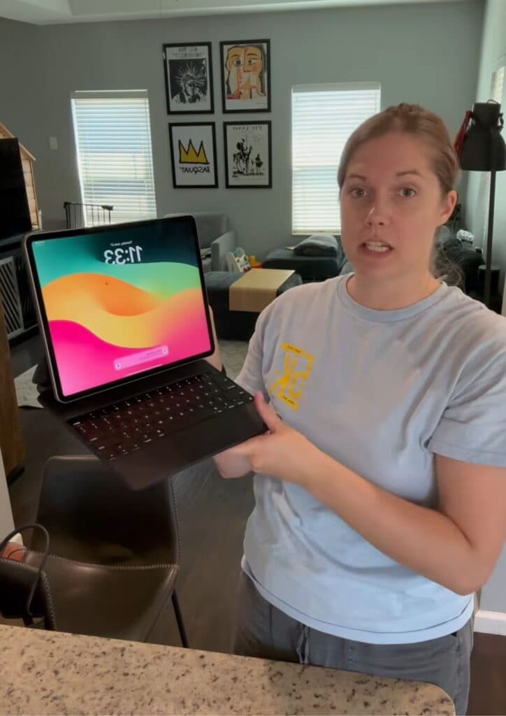 How to Setup the Apple Magic Keyboard with your iPad Pro