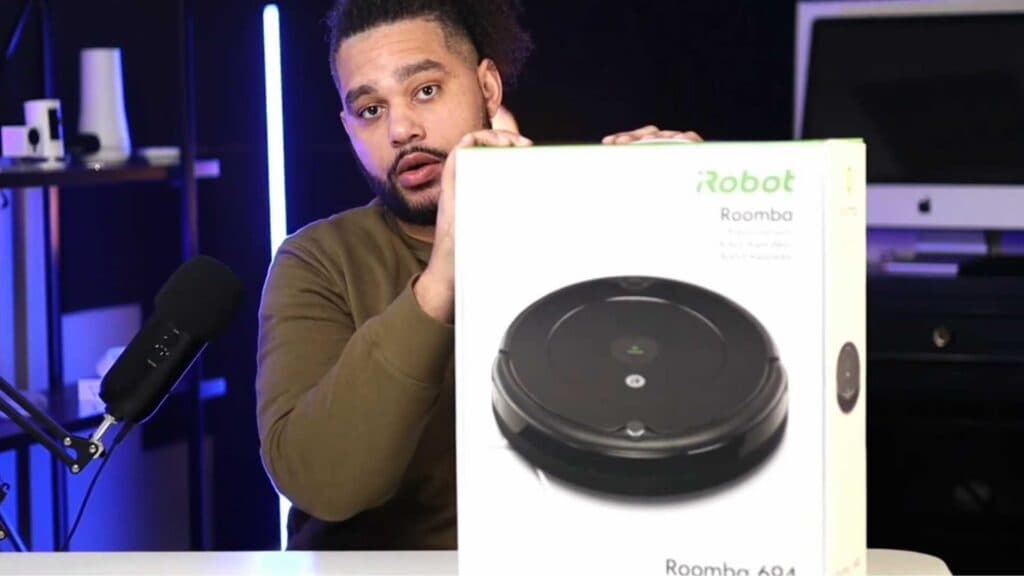 _Roomba 694 unboxing. What comes with this affordable robot vacuum